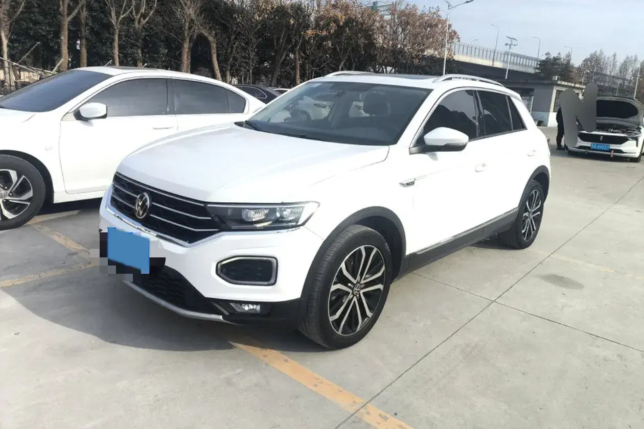 2021 Volkswagen T-Roc 1.4T 150HP L4 7DCT