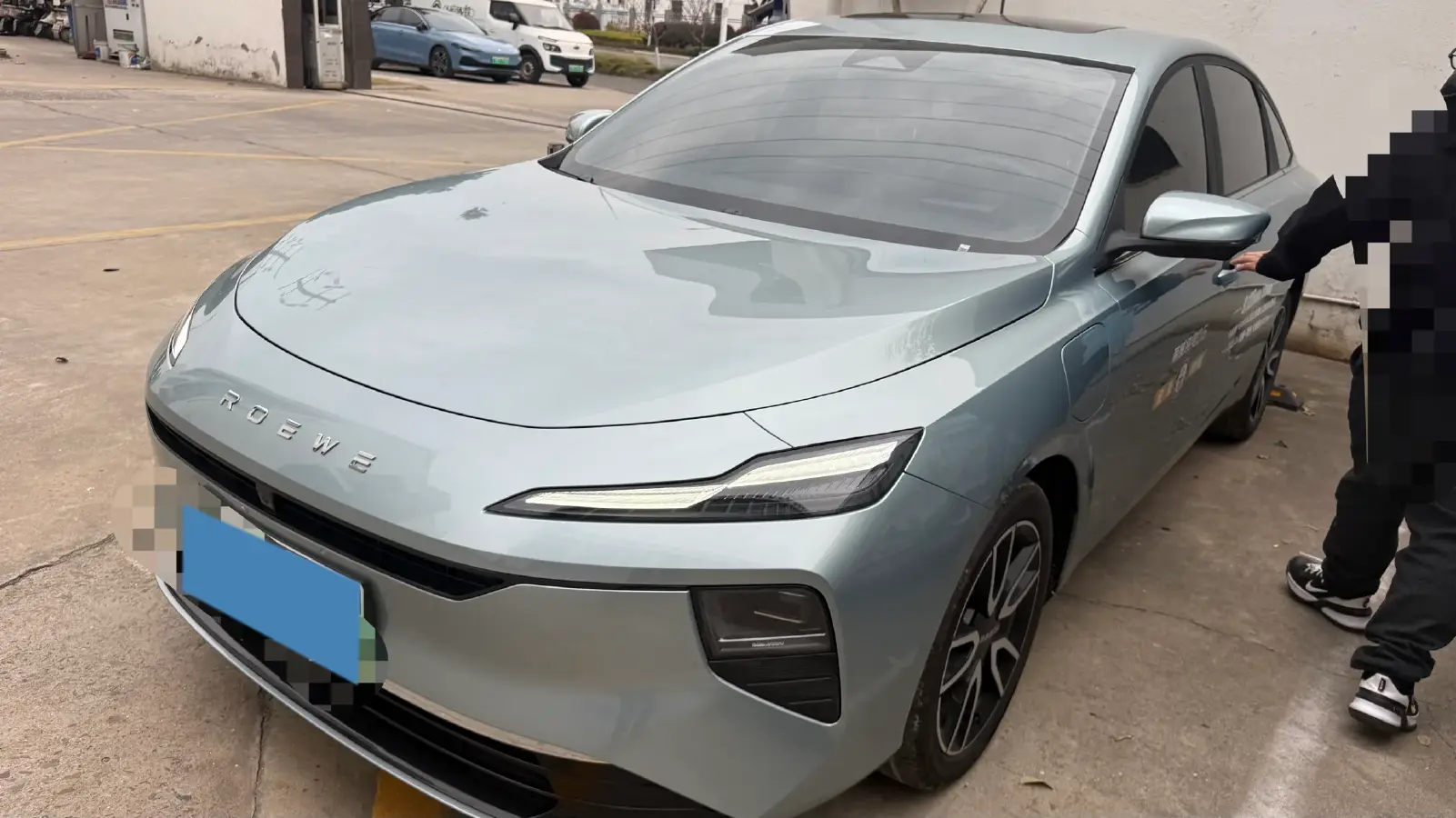 2025 Roewe D6 BEV