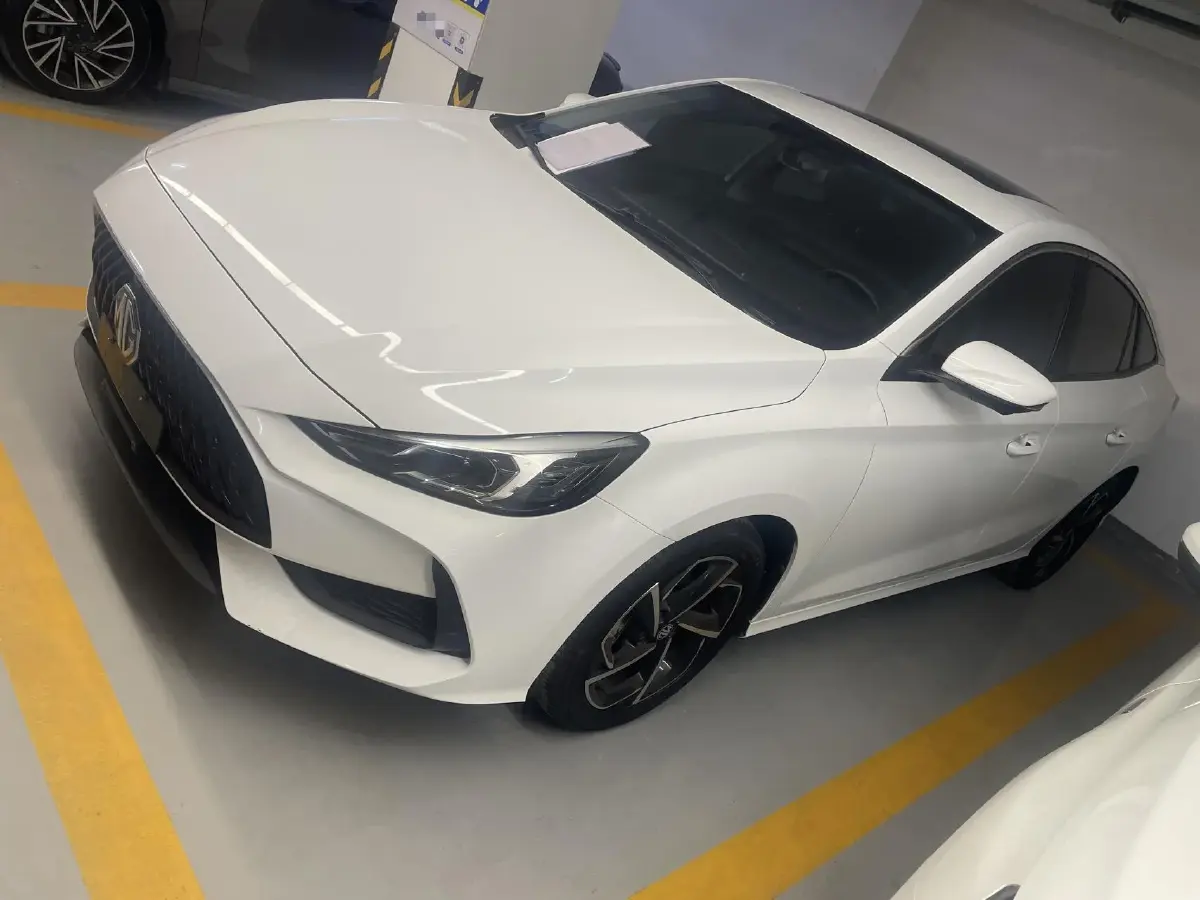 2021 MG 5 1.5T 173HP L4 7DCT