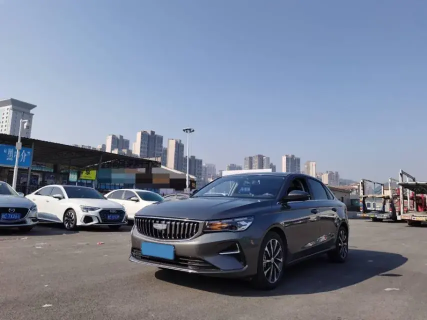 2025 Geely Emgrand 1.5L 127HP L4 CVT