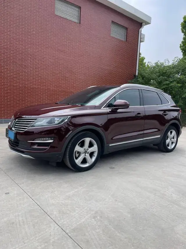 2018 Lincoln MKC 2.0T 203HP L4 6AT