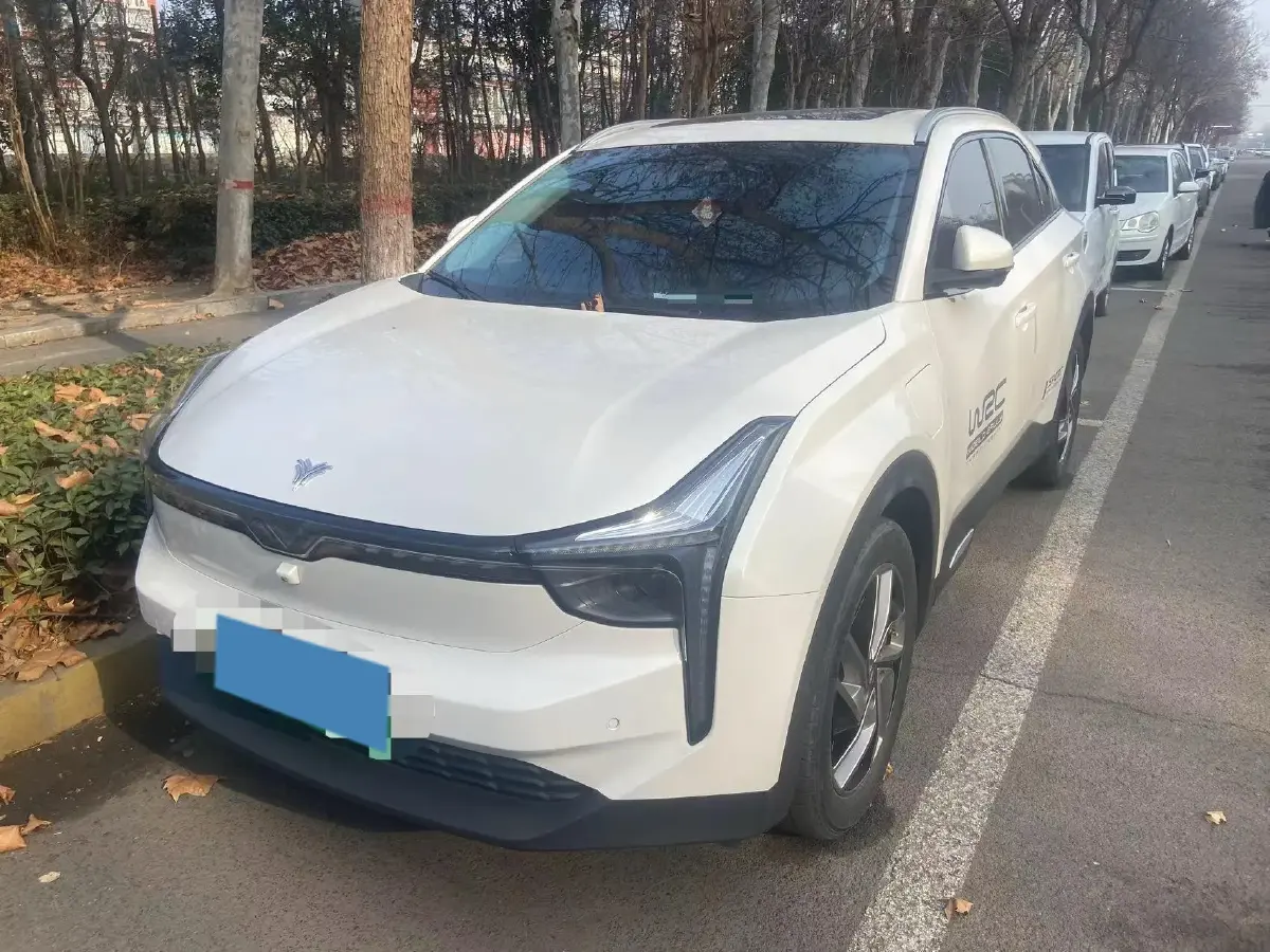 2021 DongFeng Aeolus E70 BEV 52.99KWH