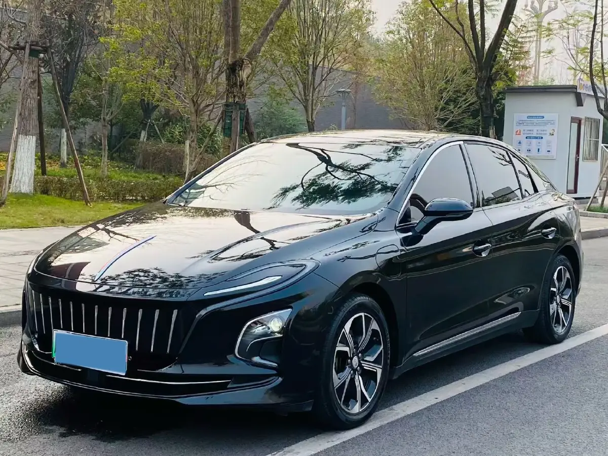 2023 HongQi E-QM5 BEV 82KWH