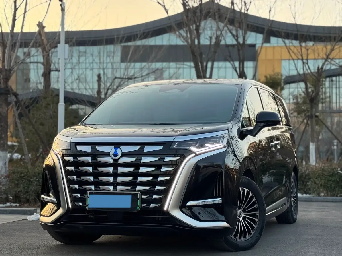 2022 Honda Odyssey 2.0L 146HP L4 E-CVT Hybrid