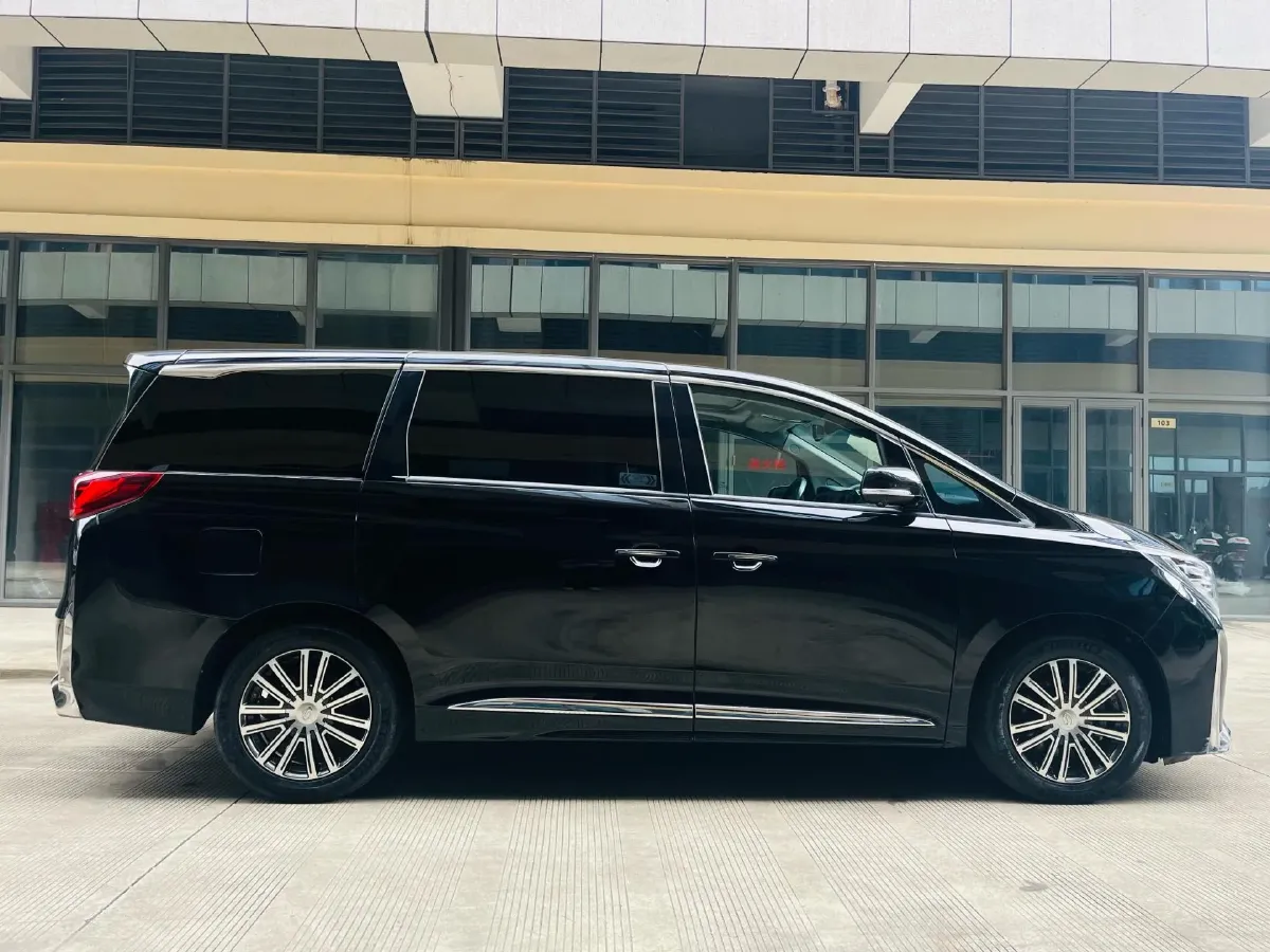 2023 GAC Trumpchi M8 2.0T 252HP L4 8AT,autocango,china used car exporter,china ev exporter,chinese used car exporter,chinese used ev exporter