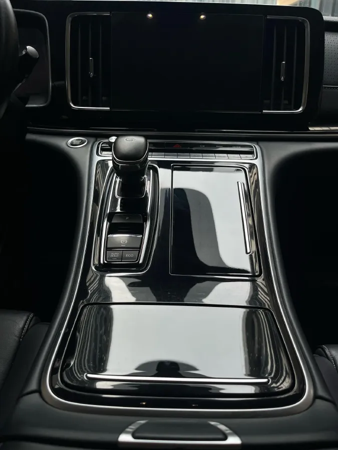 2023 GAC Trumpchi M8 2.0T 252HP L4 8AT,autocango,china used car exporter,china ev exporter,chinese used car exporter,chinese used ev exporter