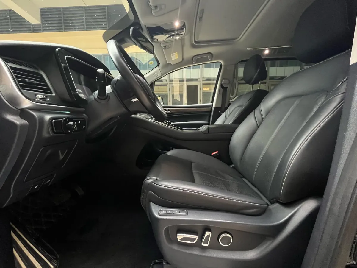 2023 GAC Trumpchi M8 2.0T 252HP L4 8AT,autocango,china used car exporter,china ev exporter,chinese used car exporter,chinese used ev exporter