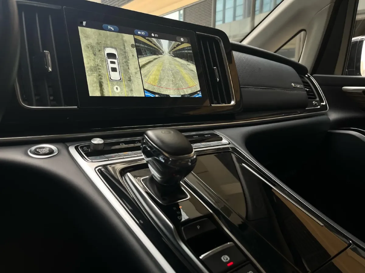 2023 GAC Trumpchi M8 2.0T 252HP L4 8AT,autocango,china used car exporter,china ev exporter,chinese used car exporter,chinese used ev exporter