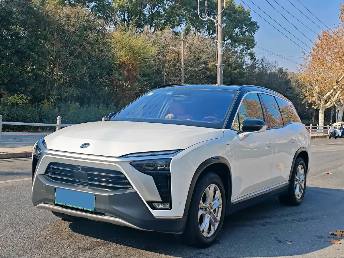 2020 NIO ES8 BEV 70KWH