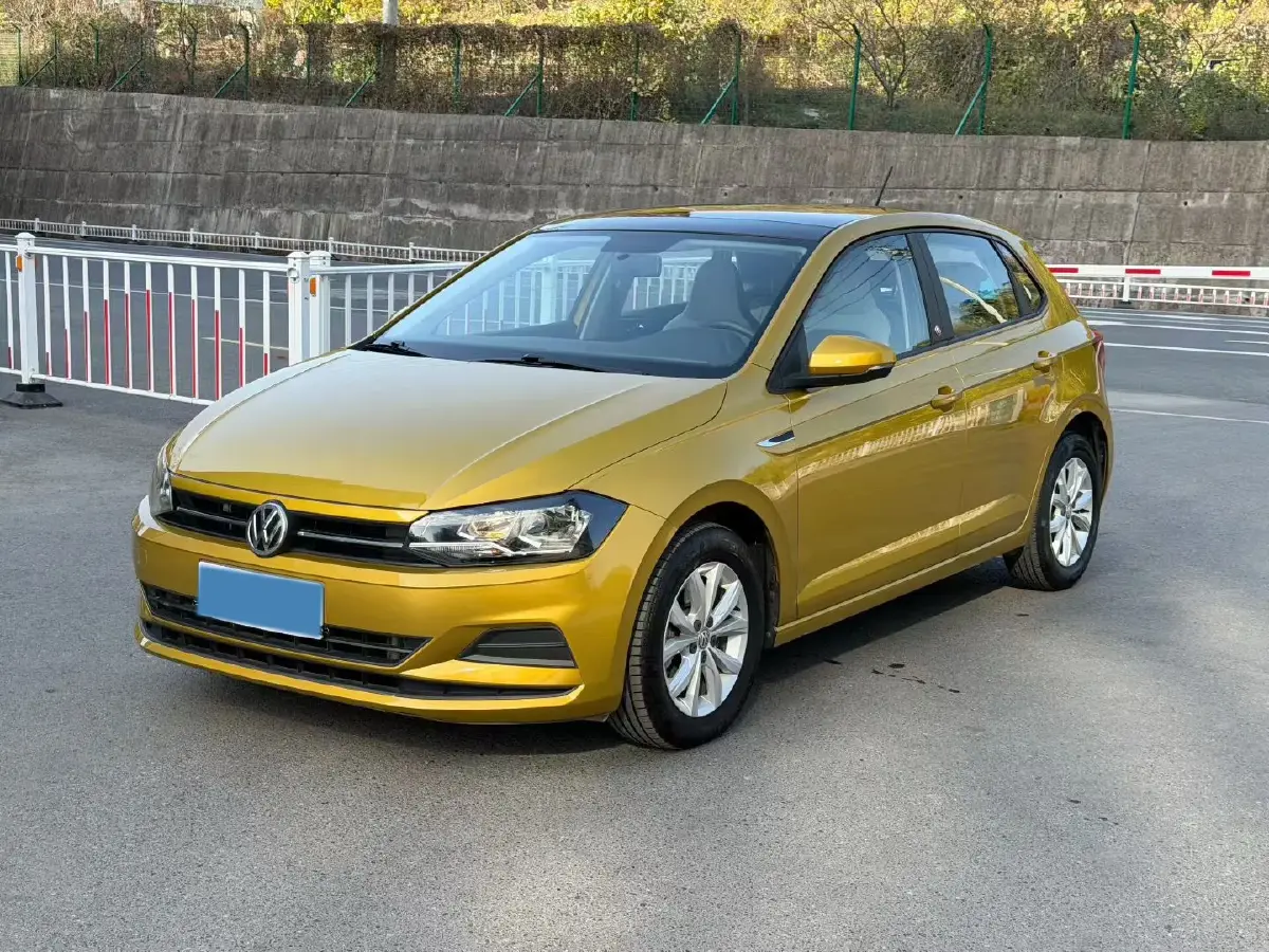 2019 Volkswagen Polo 1.5L 113HP L4 6AT