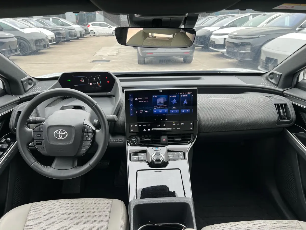 2022 Toyota bZ4X BEV 66.7KWH,autocango,china used car exporter,china ev exporter,chinese used car exporter,chinese used ev exporter