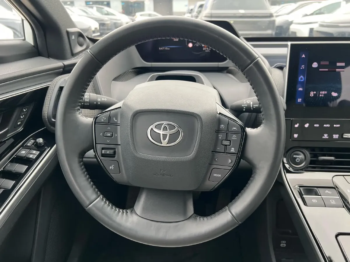 2022 Toyota bZ4X BEV 66.7KWH,autocango,china used car exporter,china ev exporter,chinese used car exporter,chinese used ev exporter