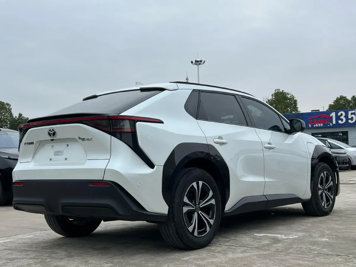 2022 Toyota bZ4X BEV 66.7KWH,autocango,china used car exporter,china ev exporter,chinese used car exporter,chinese used ev exporter