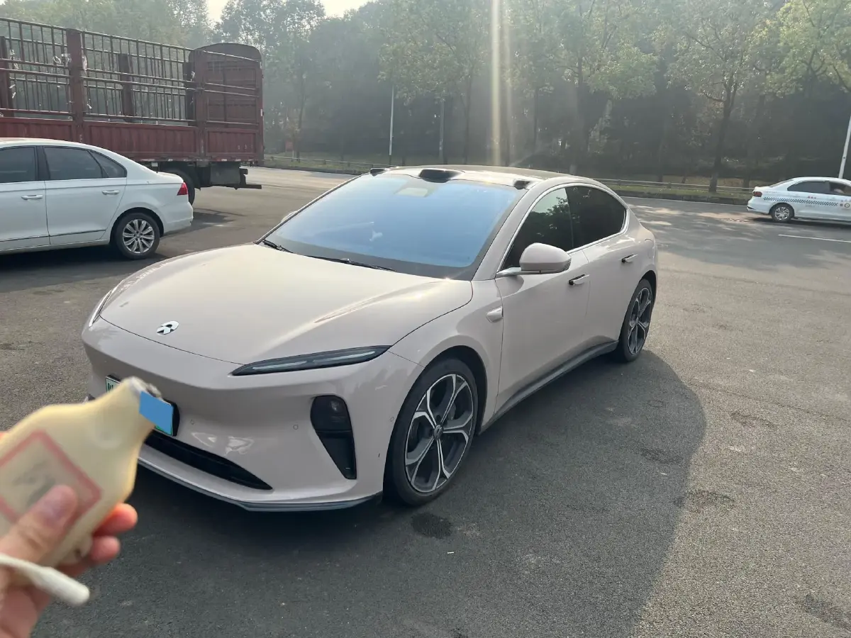 2022 JunTian HeiWuShi Youth 2.0T 203HP L4 6AT