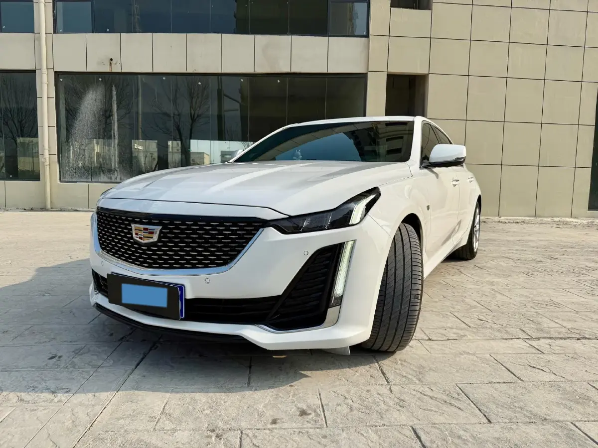 2021 Cadillac CT5 2.0T 237HP L4 10AT