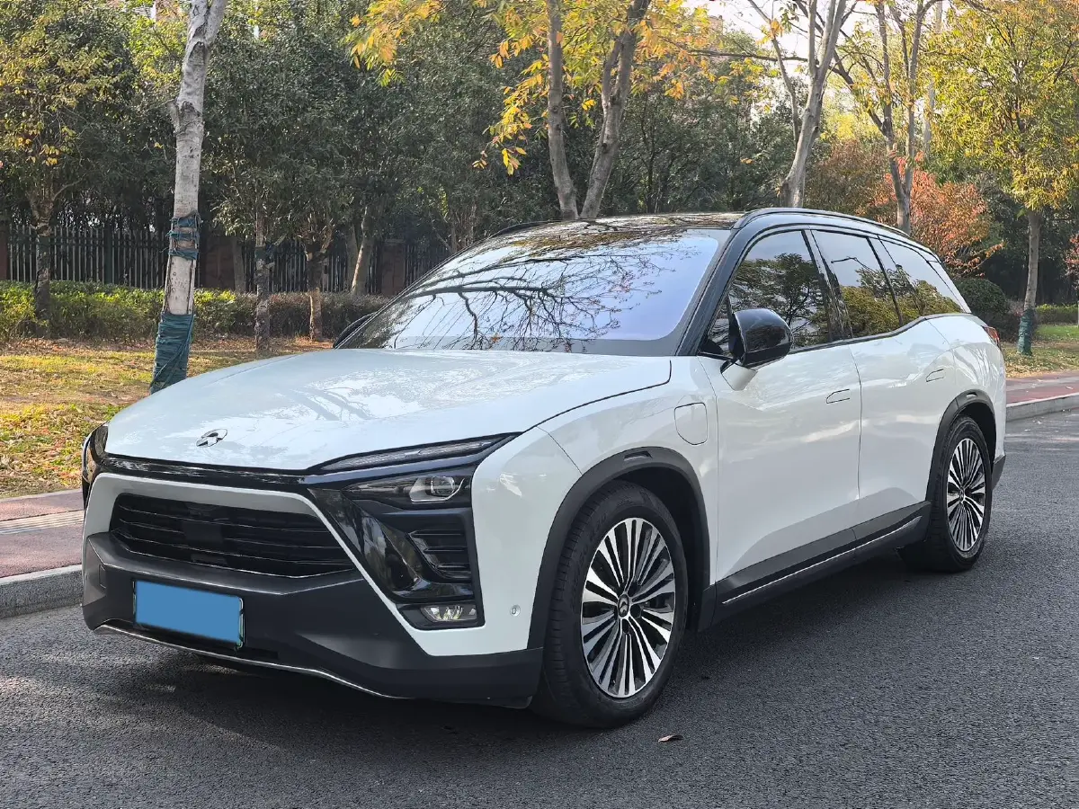 2018 NIO ES8 BEV 70KWH