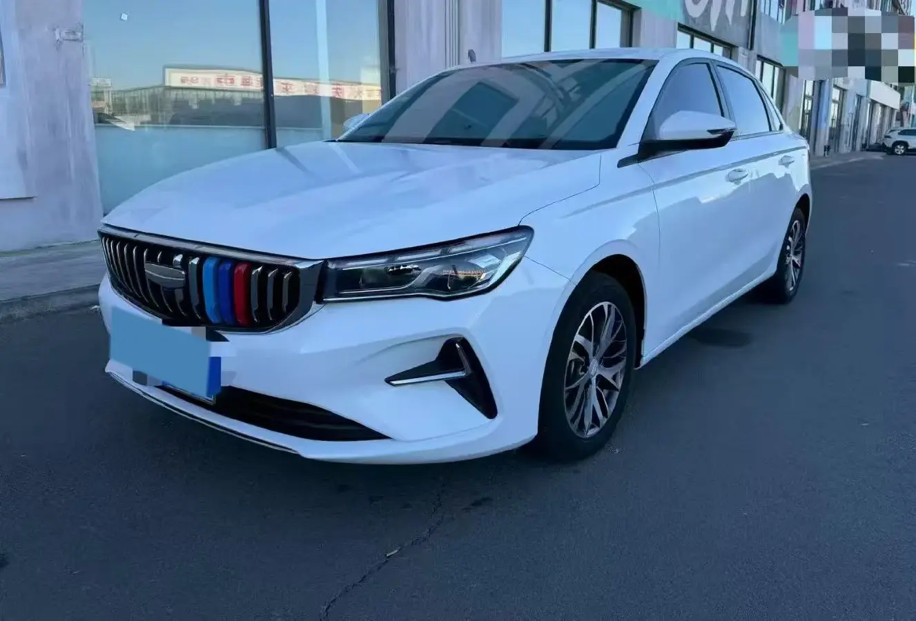 2025 Geely Emgrand 1.5L 127HP L4 CVT