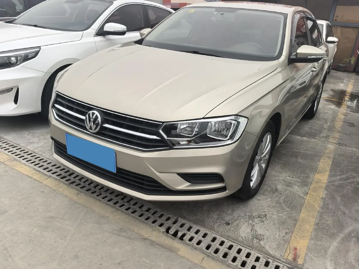 2019 Volkswagen Bora 1.5L 112HP L4 5MT