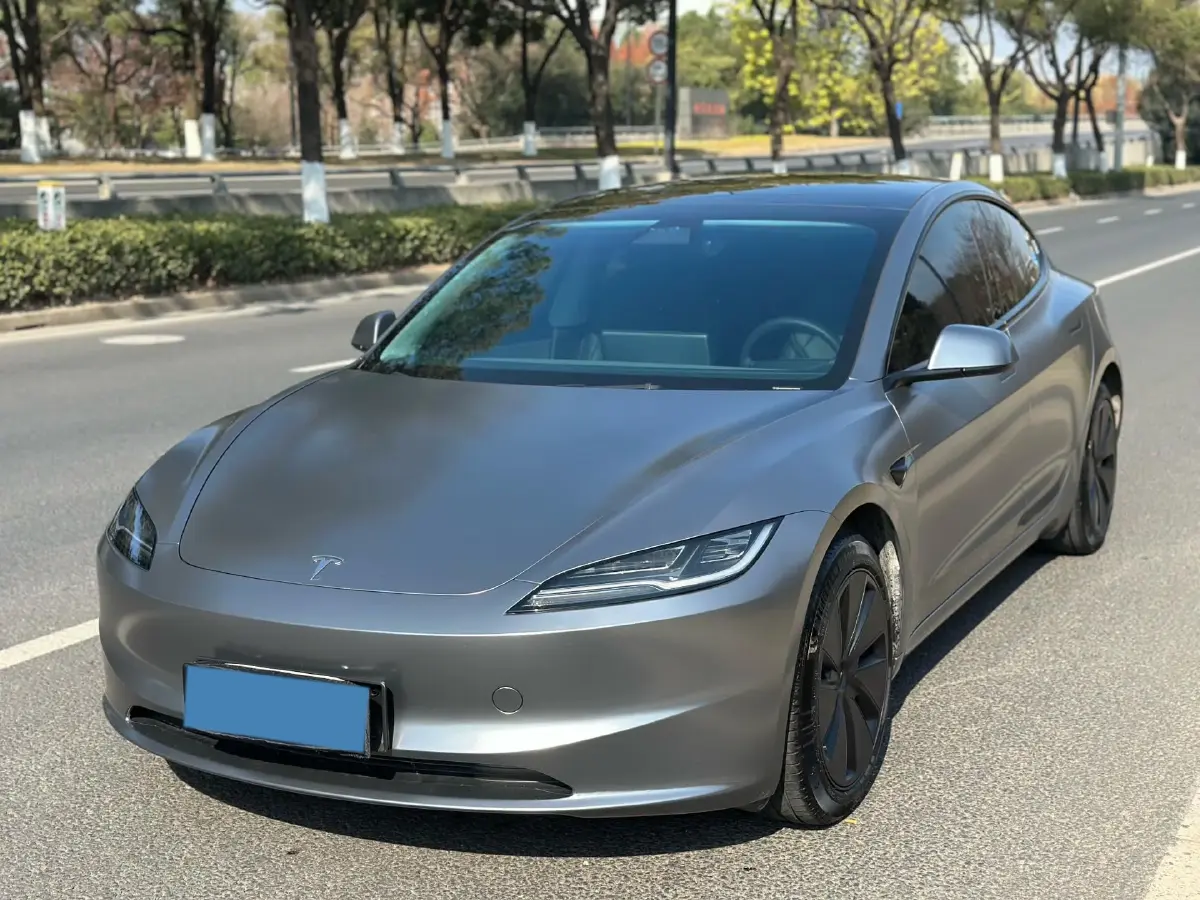 2023 HYPTEC GT BEV 80KWH