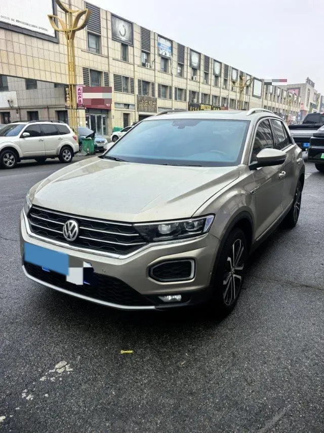 2018 Ford Kuga 1.5T 181HP L4 6AT,autocango,china used car exporter,china ev exporter,chinese used car exporter,chinese used ev exporter