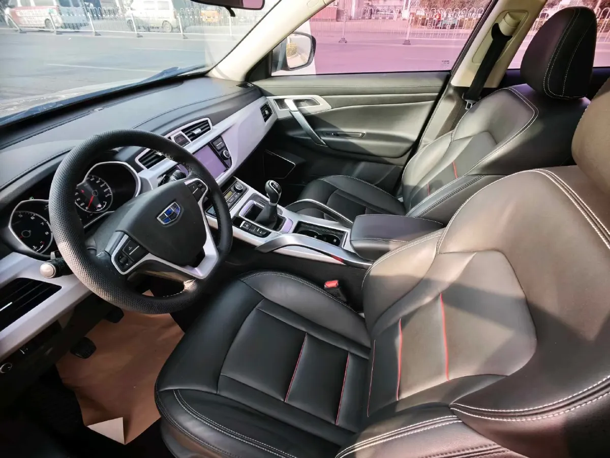 2018 Leopaard CT7 1.9T 150HP L4 6MT,autocango,china used car exporter,china ev exporter,chinese used car exporter,chinese used ev exporter