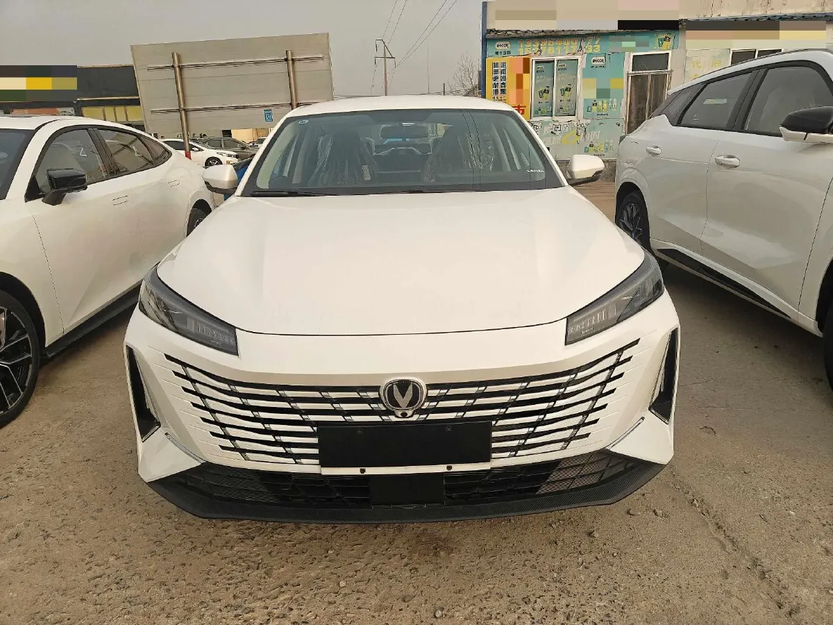 2025 ChangAn EadoPHEV 1.5L 98HP L4 E-CVT PHEV,autocango,china used car exporter,china ev exporter,chinese used car exporter,chinese used ev exporter