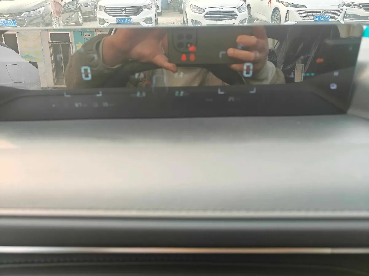 2025 ChangAn EadoPHEV 1.5L 98HP L4 E-CVT PHEV,autocango,china used car exporter,china ev exporter,chinese used car exporter,chinese used ev exporter