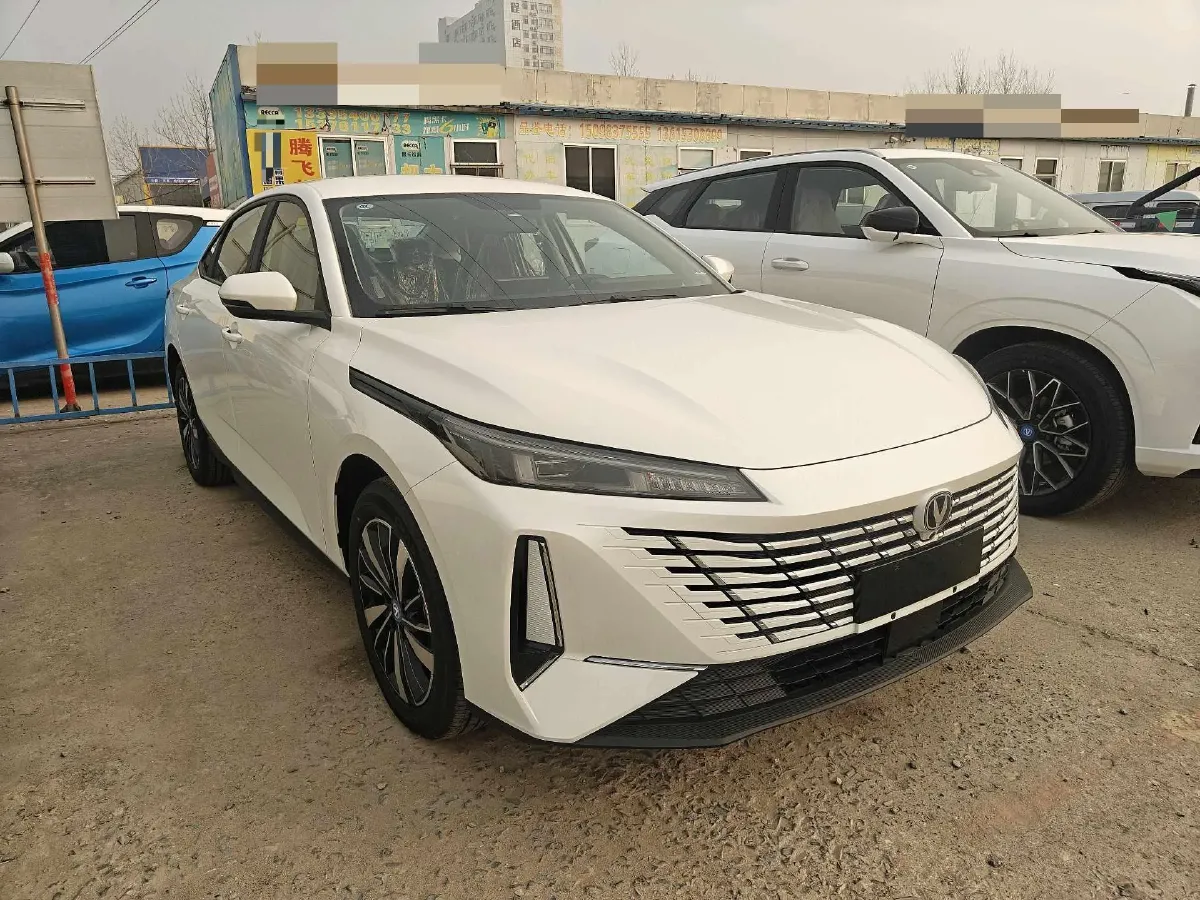 2025 ChangAn EadoPHEV 1.5L 98HP L4 E-CVT PHEV,autocango,china used car exporter,china ev exporter,chinese used car exporter,chinese used ev exporter