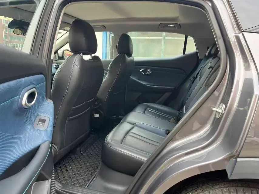 2023 GAC Trumpchi GS3 1.5T 177HP L4 7DCT,autocango,china used car exporter,china ev exporter,chinese used car exporter,chinese used ev exporter