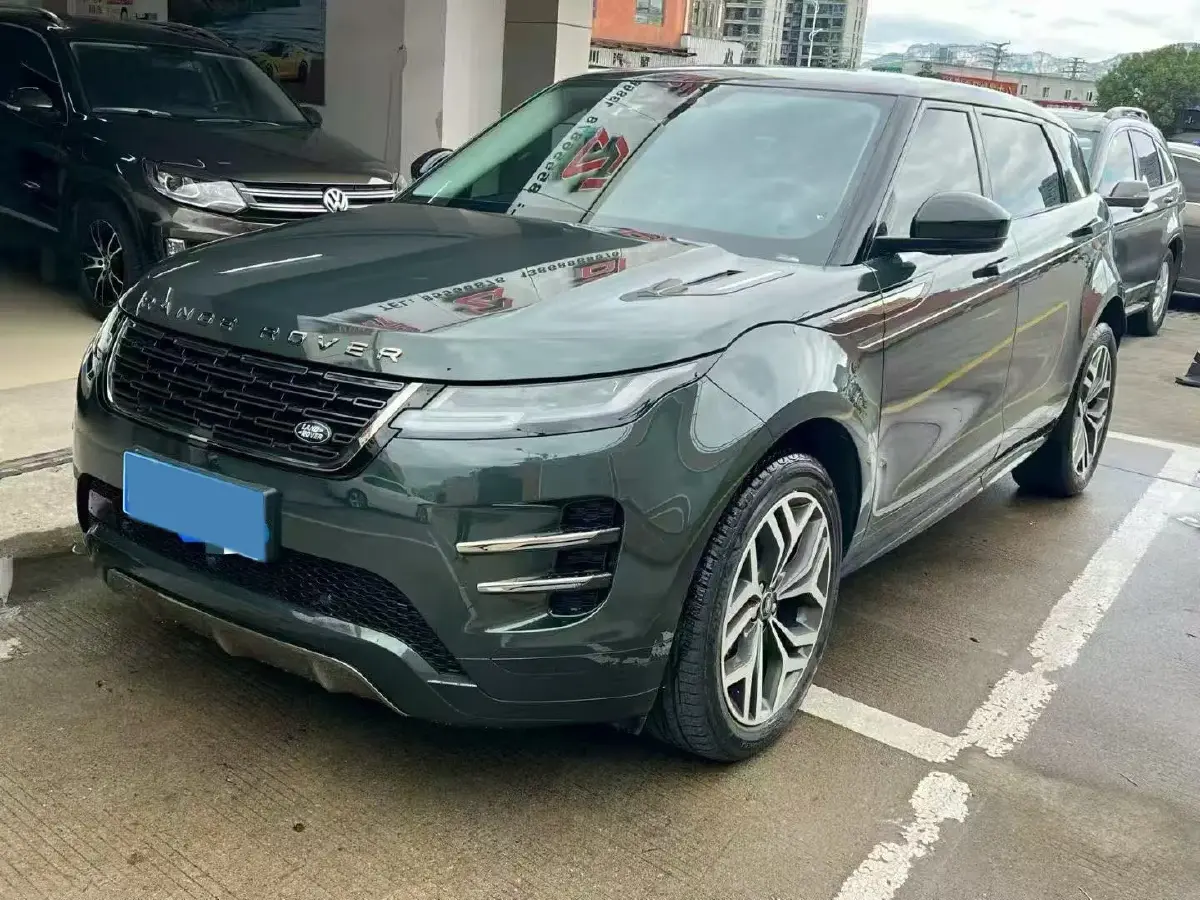2024 Land Rover Range Rover Evoque 2.0T 249HP L4 9AT