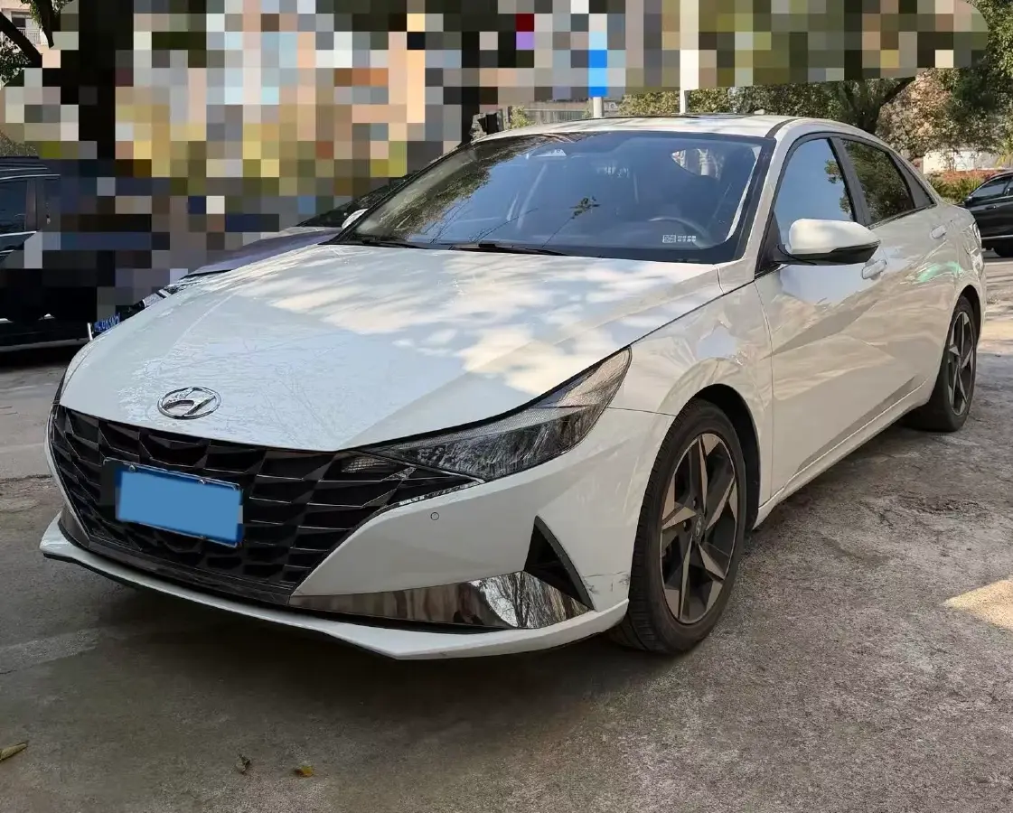 2022 Hyundai Elantra 1.5L 115HP L4 CVT