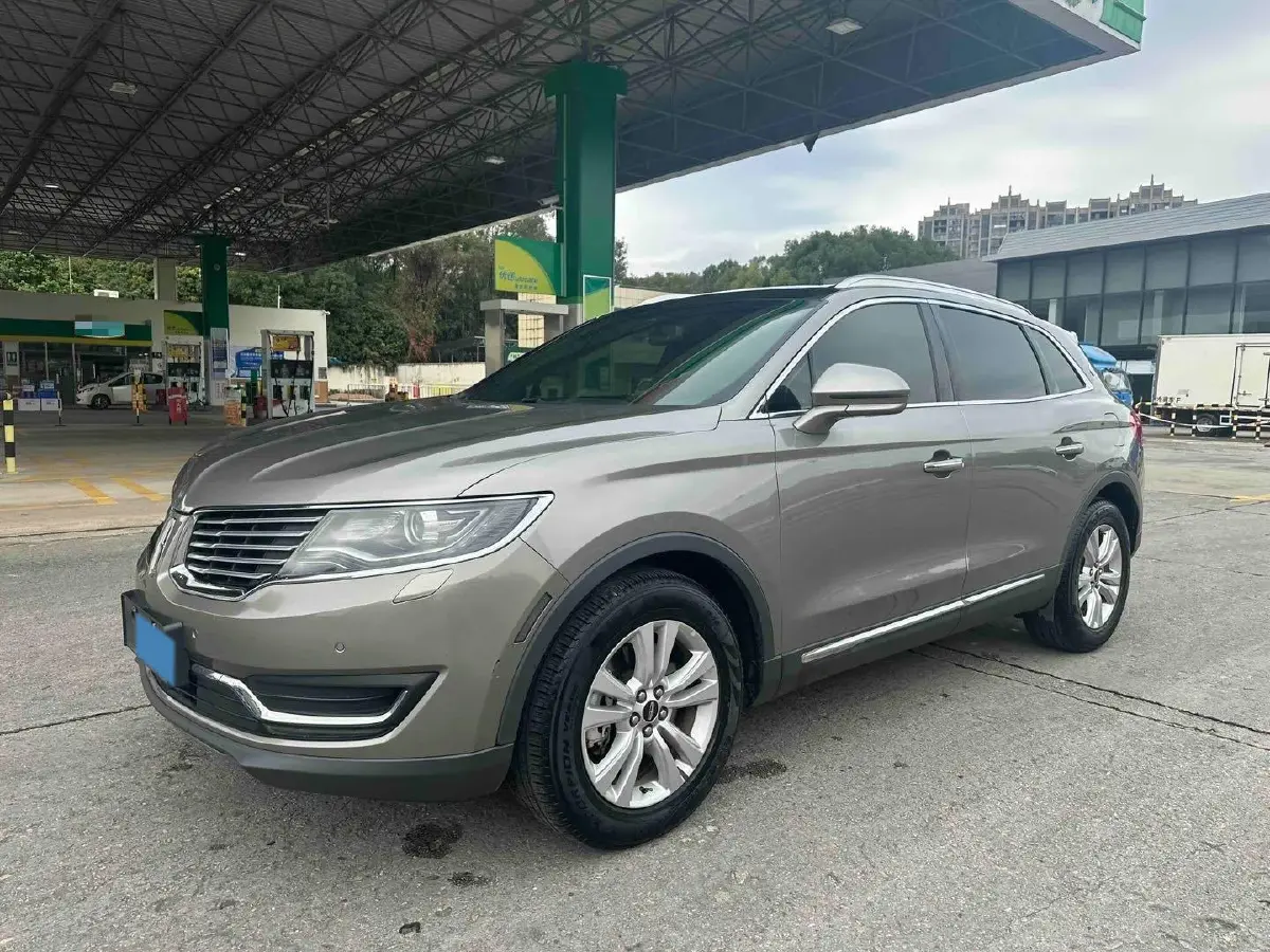 2017 Lincoln MKX 2.0T 253HP L4 6AT
