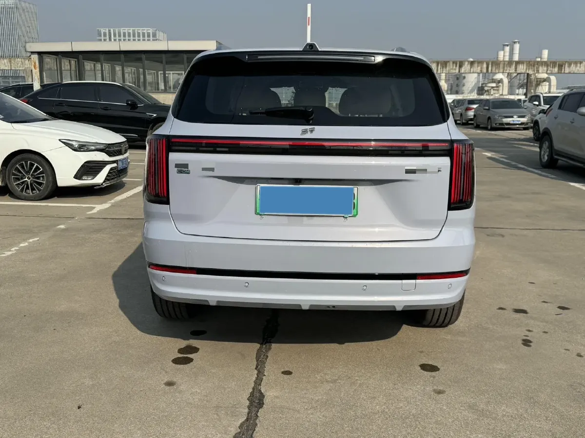 2025 Jetour ShanHai L7 PLUS 1.5T 156HP L4 1DHT PHEV,autocango,china used car exporter,china ev exporter,chinese used car exporter,chinese used ev exporter