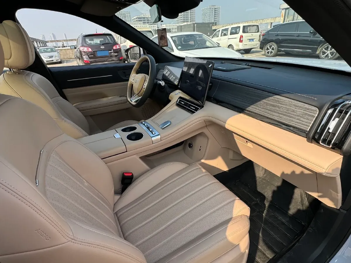 2025 Jetour ShanHai L7 PLUS 1.5T 156HP L4 1DHT PHEV,autocango,china used car exporter,china ev exporter,chinese used car exporter,chinese used ev exporter