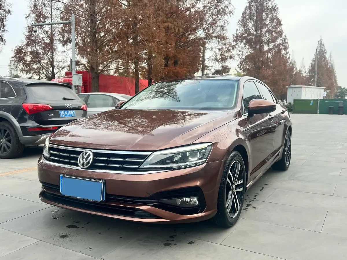 2019 Volkswagen Passat 1.4T 150HP L4 7DCT