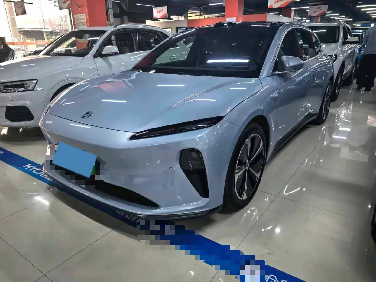 2024 NIO ET5T BEV 75KWH