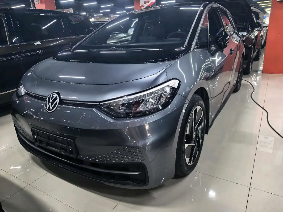 2023 Volkswagen ID.3 BEV 52.8KWH