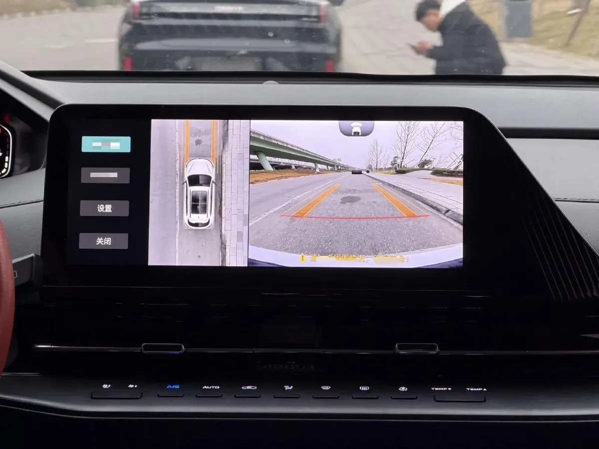 2022 ChangAn Oshan X7 Plus 1.5T 188HP L4 7DCT,autocango,china used car exporter,china ev exporter,chinese used car exporter,chinese used ev exporter