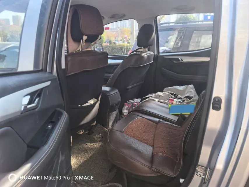 2022 Isuzu RE-MAX Jim 2.8T 120HP L4 5MT,autocango,china used car exporter,china ev exporter,chinese used car exporter,chinese used ev exporter