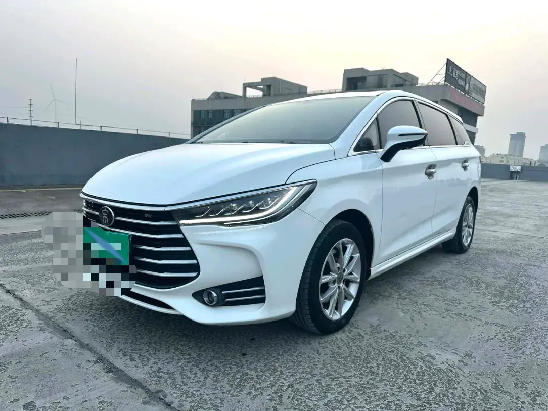 2019 BYD Song MAX 1.5T 160HP L4 6MT