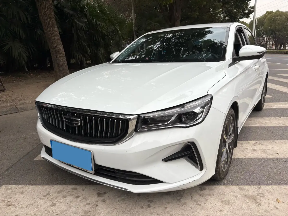 2023 Geely Emgrand 1.5L 127HP L4 CVT