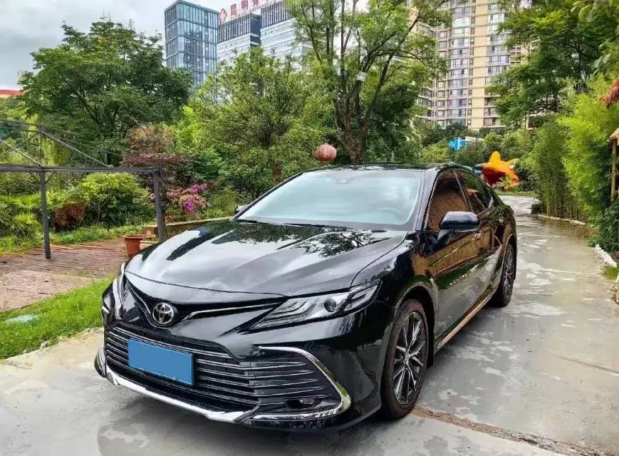 2023 Toyota Camry 2.5L 207HP L4 8AT