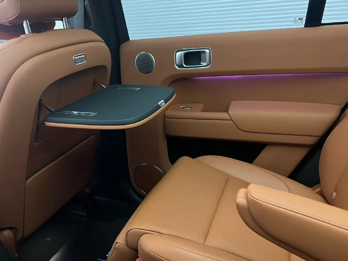 2024 Li L9 Range Extended 154HP REEV 52.3KWH,autocango,china used car exporter,china ev exporter,chinese used car exporter,chinese used ev exporter