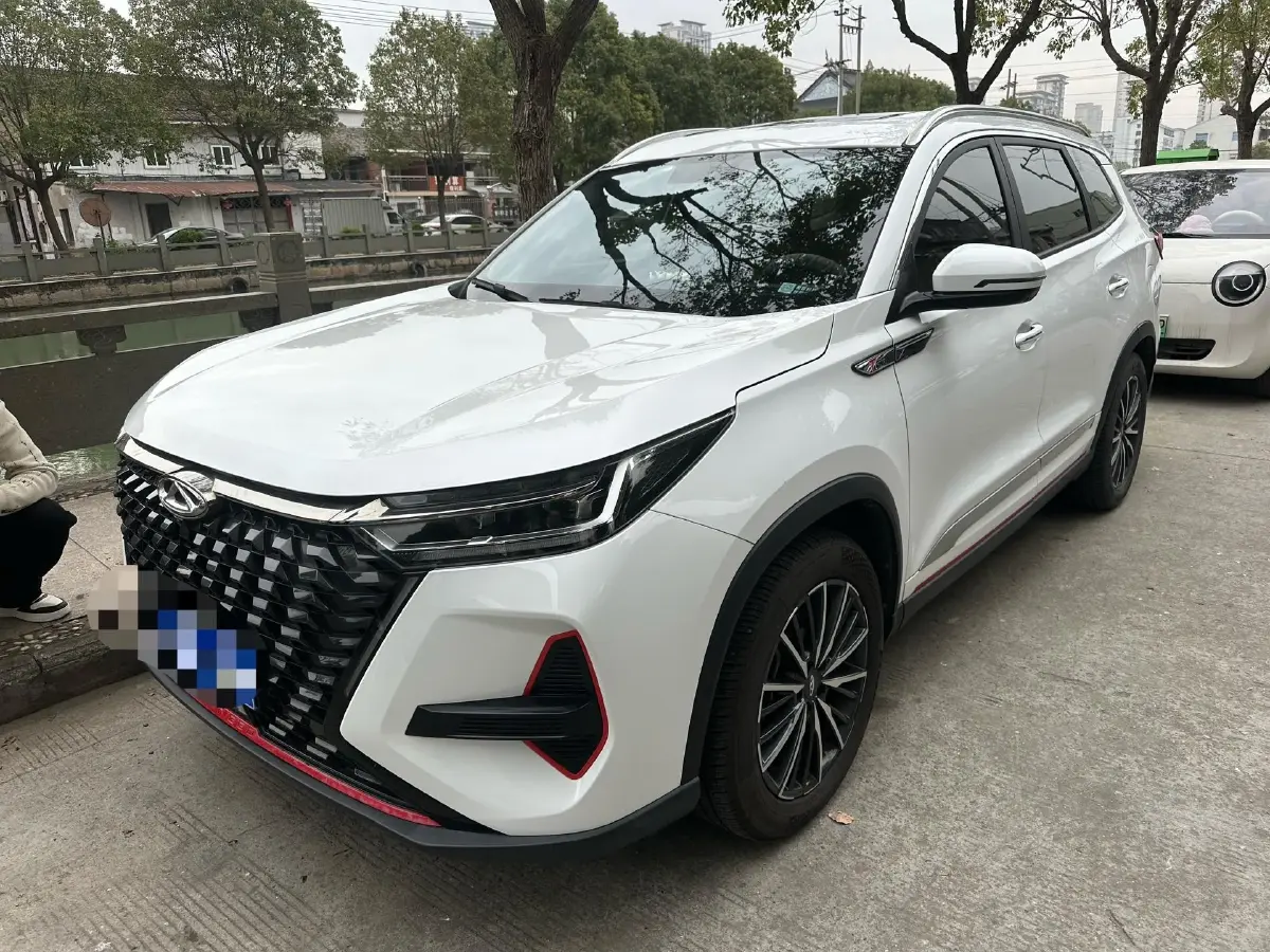 2022 Chery Tiggo 8 PRO 1.6T 197HP L4 7DCT