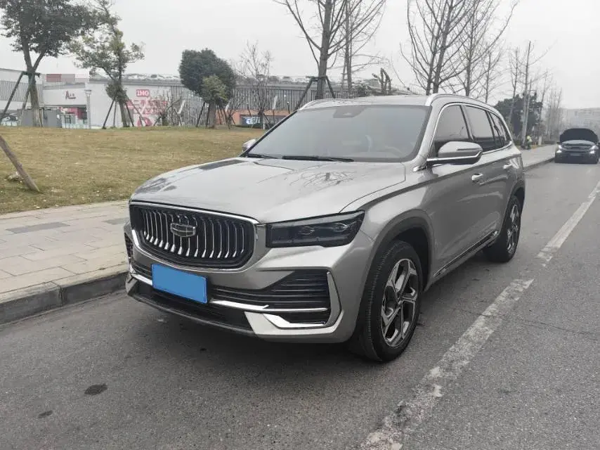 2024 Geely Monjaro 2.0T 238HP L4 8AT