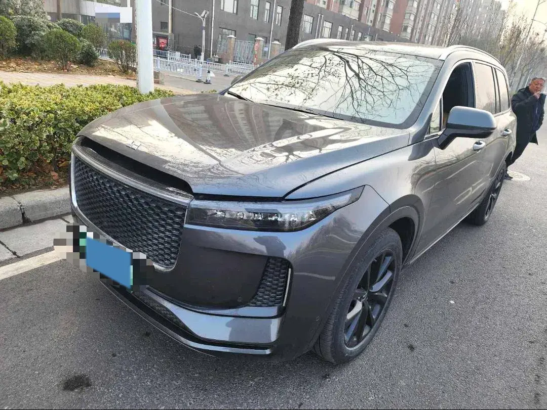 2020 Li ONE Range Extended 131HP REEV 40.5KWH