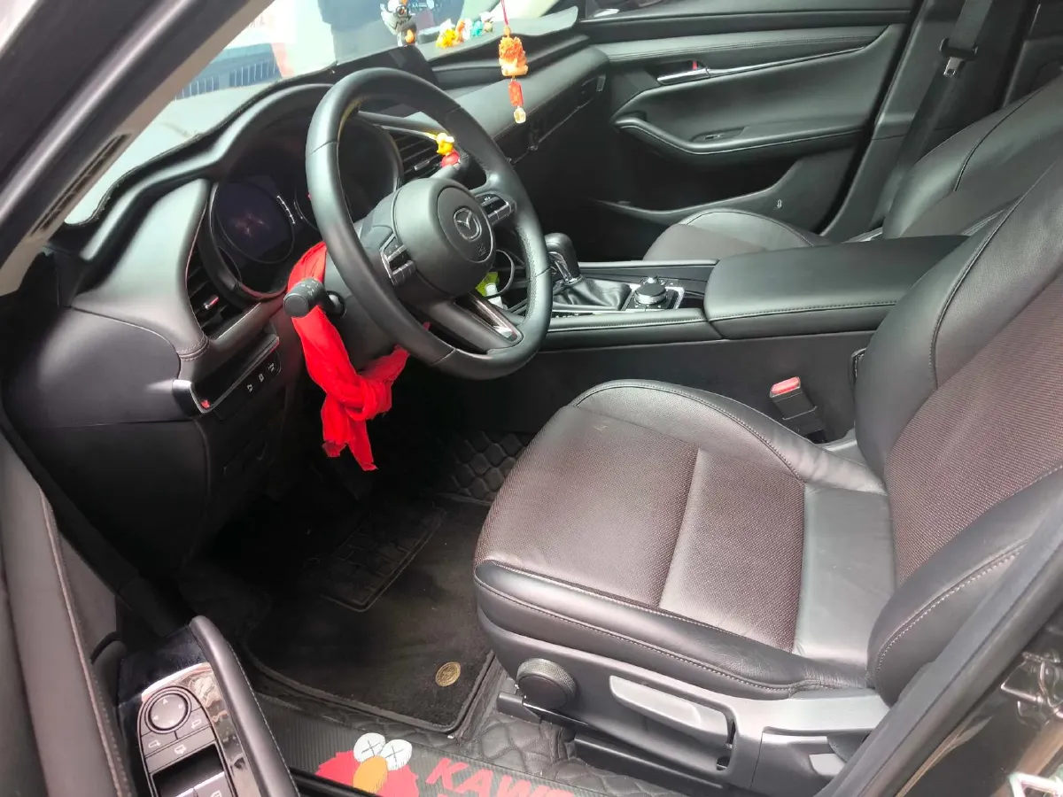 2020 Mazda 3 Axela 2.0L 158HP L4 6AT,autocango,china used car exporter,china ev exporter,chinese used car exporter,chinese used ev exporter