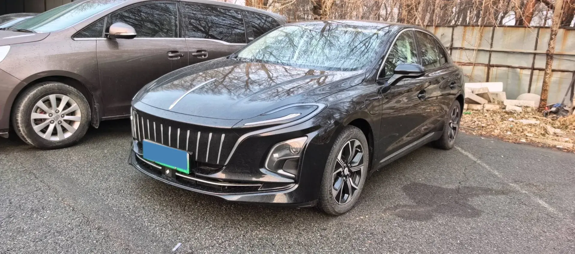 2023 HongQi E-QM5 BEV 82KWH
