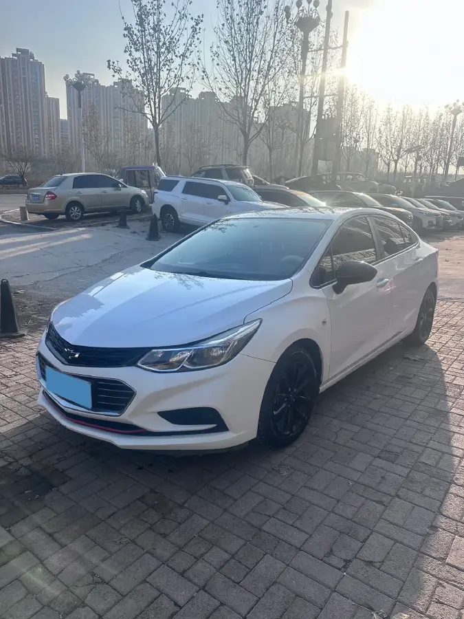 2018 Chevrolet Cruze 1.5L 114HP L4 6AT