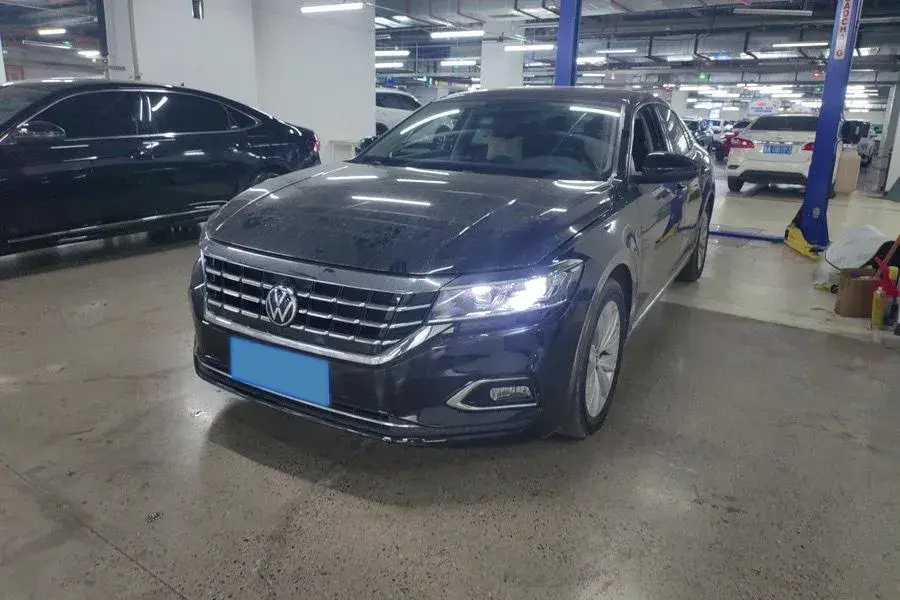 2020 Volkswagen Passat 2.0T 186HP L4 7DCT